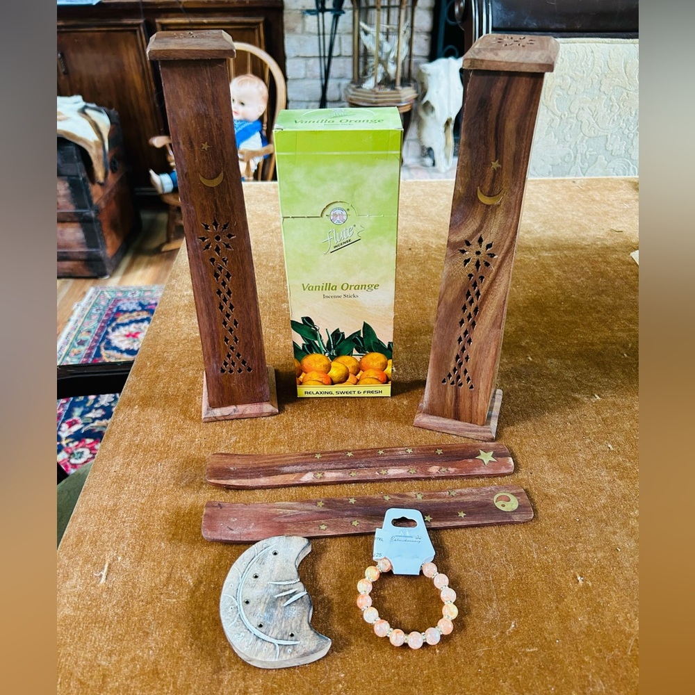 Wooden Incense Holder Set with Moon Design